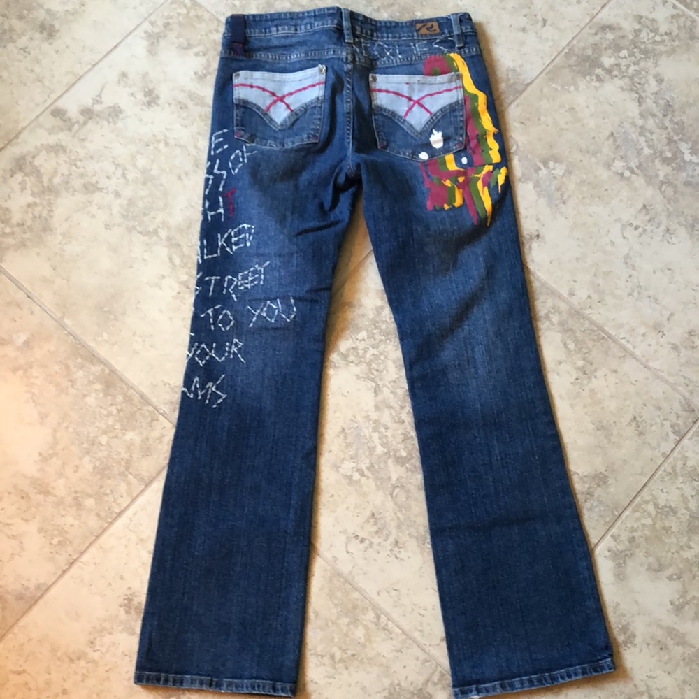 Request Jeans - Picture 7 of 10